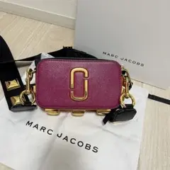 MARC JACOBS ショルダーバッグ スナップショット　スタッズカメラバック