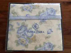 YUMI KATSURA 桂由美 綿毛布のサムネイル
