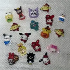 キャラクターネイルパーツ さらにおまけパーツランダムで20個入りです！