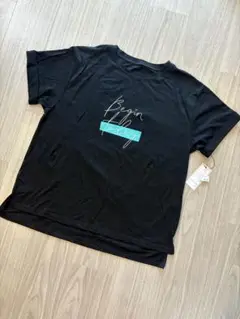 【新品未使用】婦人服　Tシャツ　黒　M〜L