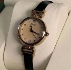 スモールダイヤルレトロブリティッシュスタイルニッチラグジュアリークォーツウォッチ