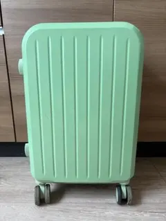 キャリーケース ピスタチオカラーのサムネイル