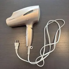 動作確認済 Panasonic ドライヤー ナノケア EH-NA0E グレージュ - メルカリ