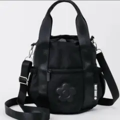 ショルダーバッグ マリークヮント