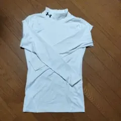 Under Armour 　コールドギア　ホワイト長袖ハイネック LG