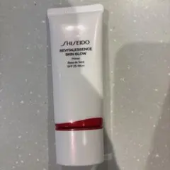 SHISEIDO REVITALESSENCE SKIN GLOW 30g