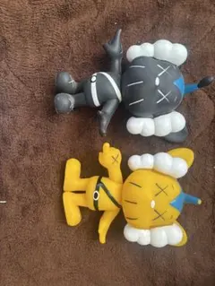 KAWS フィギュア 2体セット