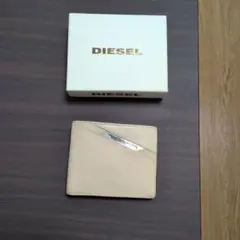 DIESEL ベージュ 二つ折り財布