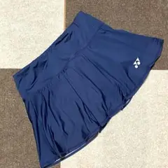 未使用に近い❗️YONEX ヨネックス スコート 紺色　Lサイズ バドミントン