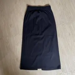 GU 黒 スリット入り スカート S