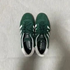 れ*ね様 adidas グリーンスニーカー