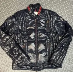 モンクレール　MONCLER レア　希少