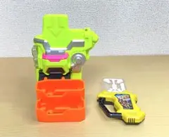 Item thumbnail for item 0abaace2-8fe0-44c2-8981-e80c13010e6d