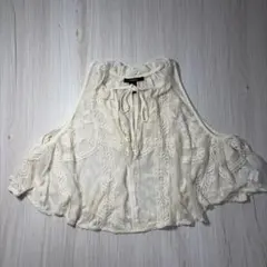 FOREVER 21 トップス　総レース ジレ　ノースリーブ アイボリー　Mのサムネイル