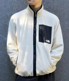 THE NORTH FACE NL72332R フリースジャケット　M