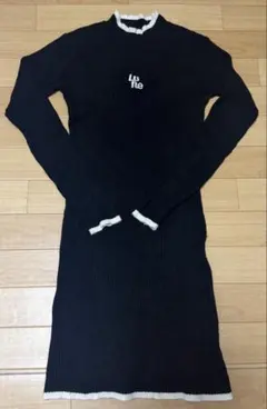 AVAIL 長袖の黒いドレスのサムネイル