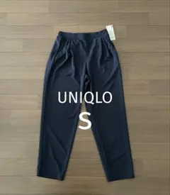 新品UNIQLOクレープジャージーテーパードパンツ　S