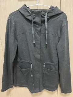 THE NORTH FACE Sサイズ　パーカー　ダークグレー色