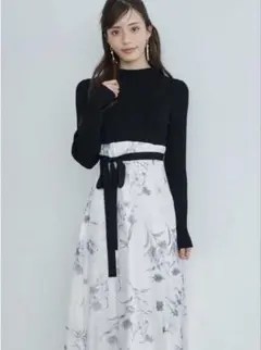 【MERCURYDUO】フラワードッキングコルセットワンピース