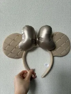 ディズニーカチューシャ ゴールドリボン付き