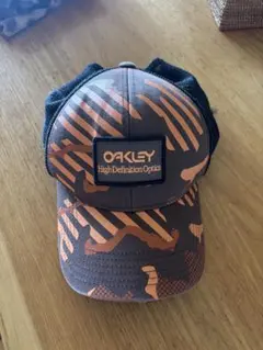 OAKLEY メッシュキャップ カモフラ柄 スナップバックのサムネイル