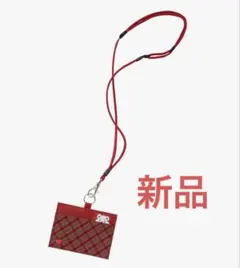 新品 ファミリア familiar ネームホルダー 赤系チェック パスケースのサムネイル