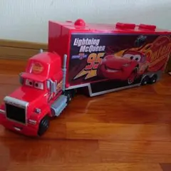 カーズ トミカ たくさんのせよう 大きなマック トレーラー 24台収納