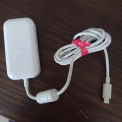【ジャンク品】docomo　ドコモ　ACアダプタ　充電器　07