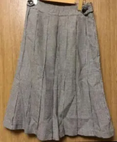 ボックスプリーツスカート