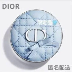 Dior フォーエヴァー クッション ケース ブルーボウ　限定品のサムネイル