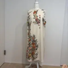 着物リメイク正絹　花柄ノースリーブAラインワンピース