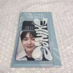 SHINee WORLD VI ユニフォーム Tシャツ ONEW オニュ - メルカリ