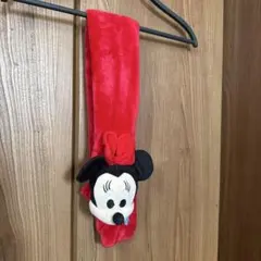 ミニーの顔デザイン 赤いマフラー