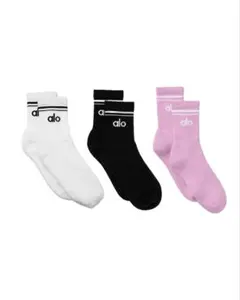 alo yoga ソックス 3足セット
