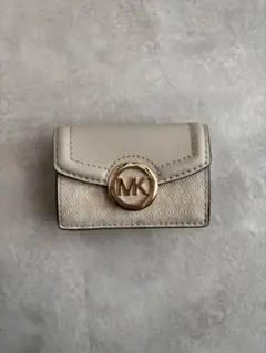 Michael Kors 三つ折り財布 ホワイト