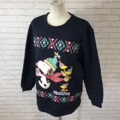 ★11.15 h822 ピーナッツ トレーナー XL 総柄 スヌーピー 裏起毛