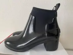 希少！公式完売色】ハンター リファインド ミッド ヒール グロス 23cm