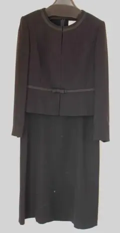 Soir Perlé ブラックワンピーススーツ11号 礼服　美品！未使用です！