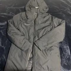 NIKEベンチコート