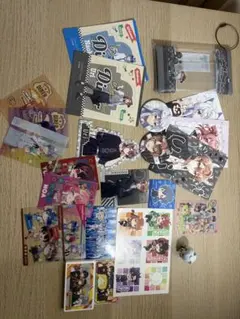 カラフルピーチ グッズ