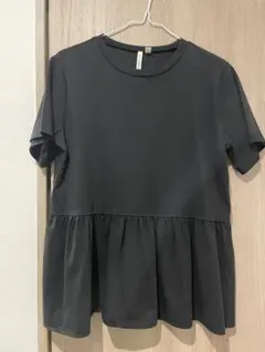 HK WORKS ブラック フレアTシャツ Mサイズのサムネイル