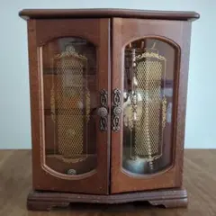 未使用品】Remy Martinナポレオンのアンティークな木製飾り棚 - メルカリ