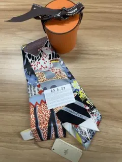HERMES ツイリー スカーフ 箱付き 素敵な馬柄 美品 箱付 本も - メルカリ
