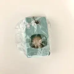 ベビーくまカステラ　フローズン　たれみみ　いとわたあめ　ガチャガチャ