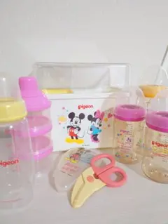 pigeon 哺乳瓶4本セット ミッキー ミニー　ディズニー 収納ケース