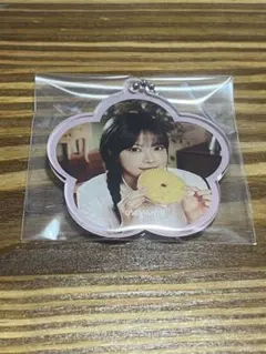 LE SSERAFIM カフェ アクリルキーホルダー ウンチェ