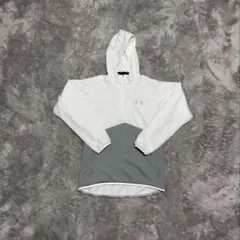 美品 UNDER ARMOUR パーカー スポーツウェア トップス Mサイズ