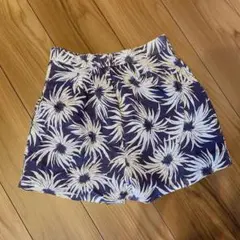 ショートパンツ