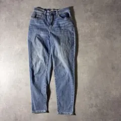 18901リーバイス ストレッチ スキニージーンズ
