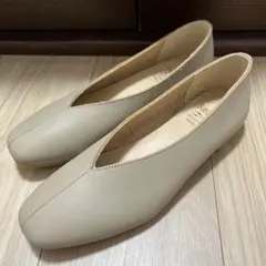 新品Recipe（レシピ）Vカットスクエア フラットパンプス23.5cm 日本製